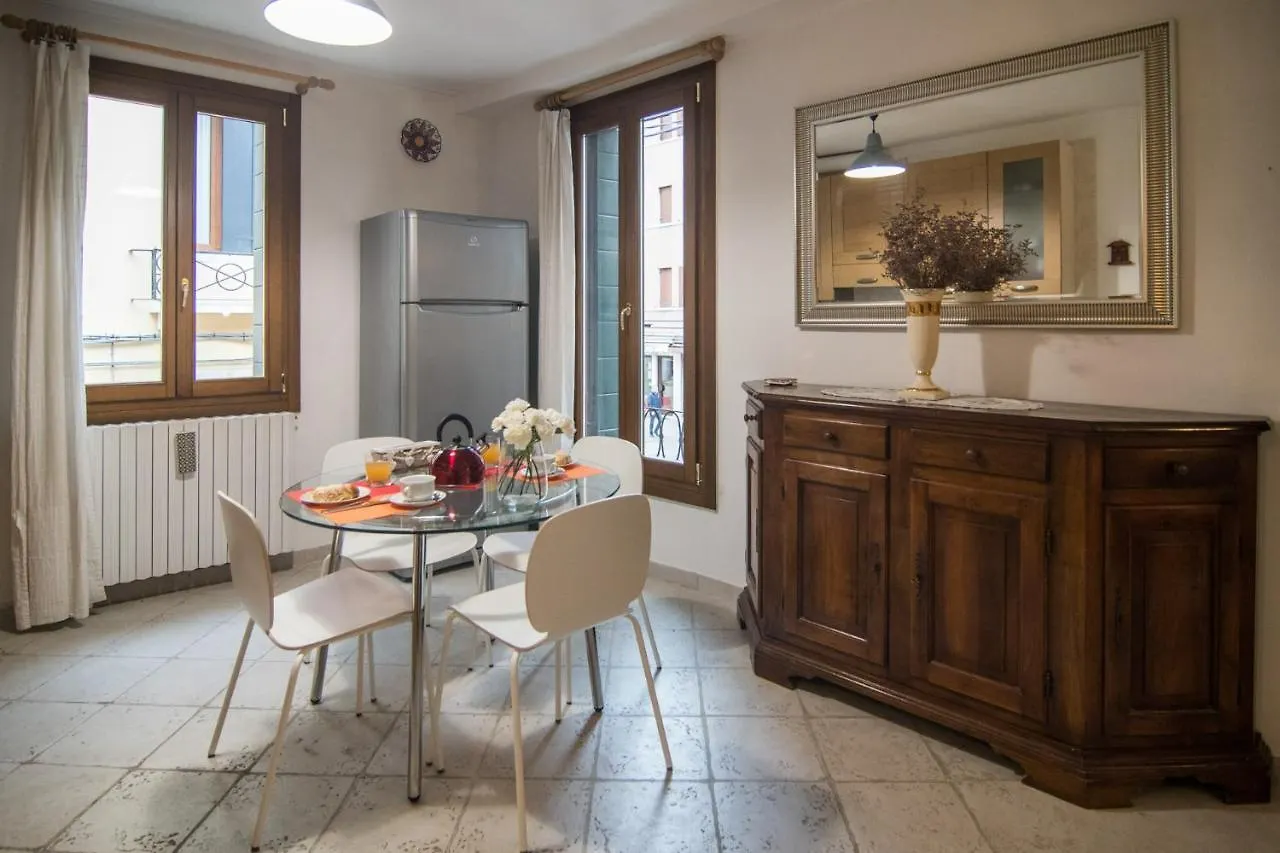 Apartment Casa Moresca Venice Italy